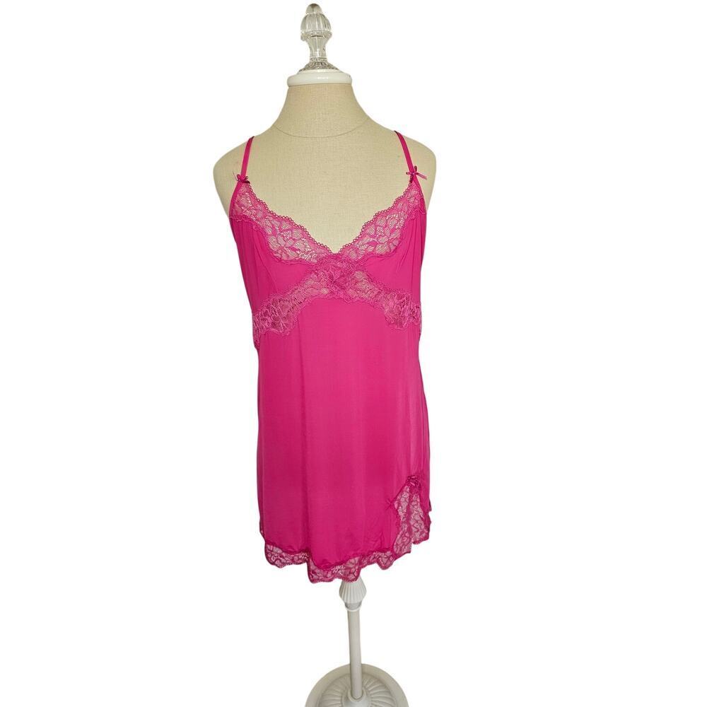 Victoria's Secret Fuschia Lace Chemise Size Large